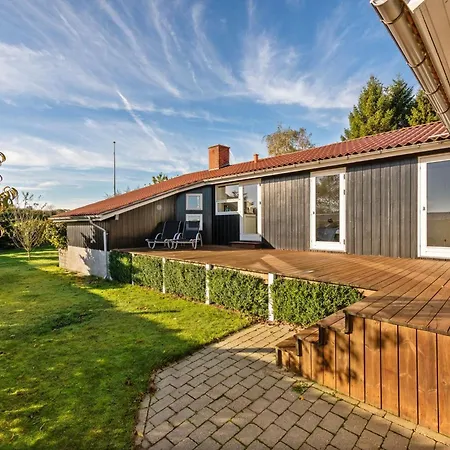 Nica - 100m From The Sea By Interhome Feriehus