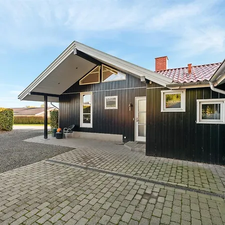 Nica - 100m From The Sea By Interhome Feriehus